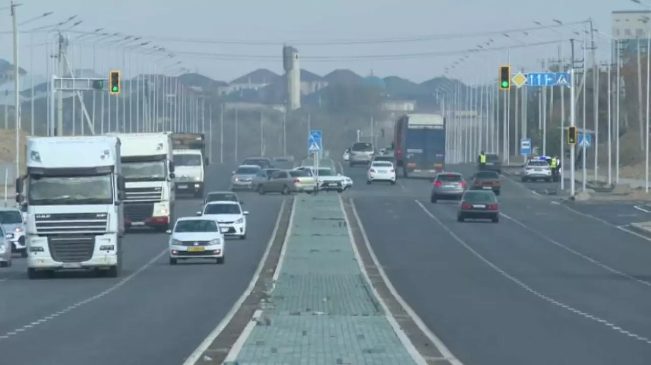 Реконструкция трассы А-2 завершается в Шымкенте