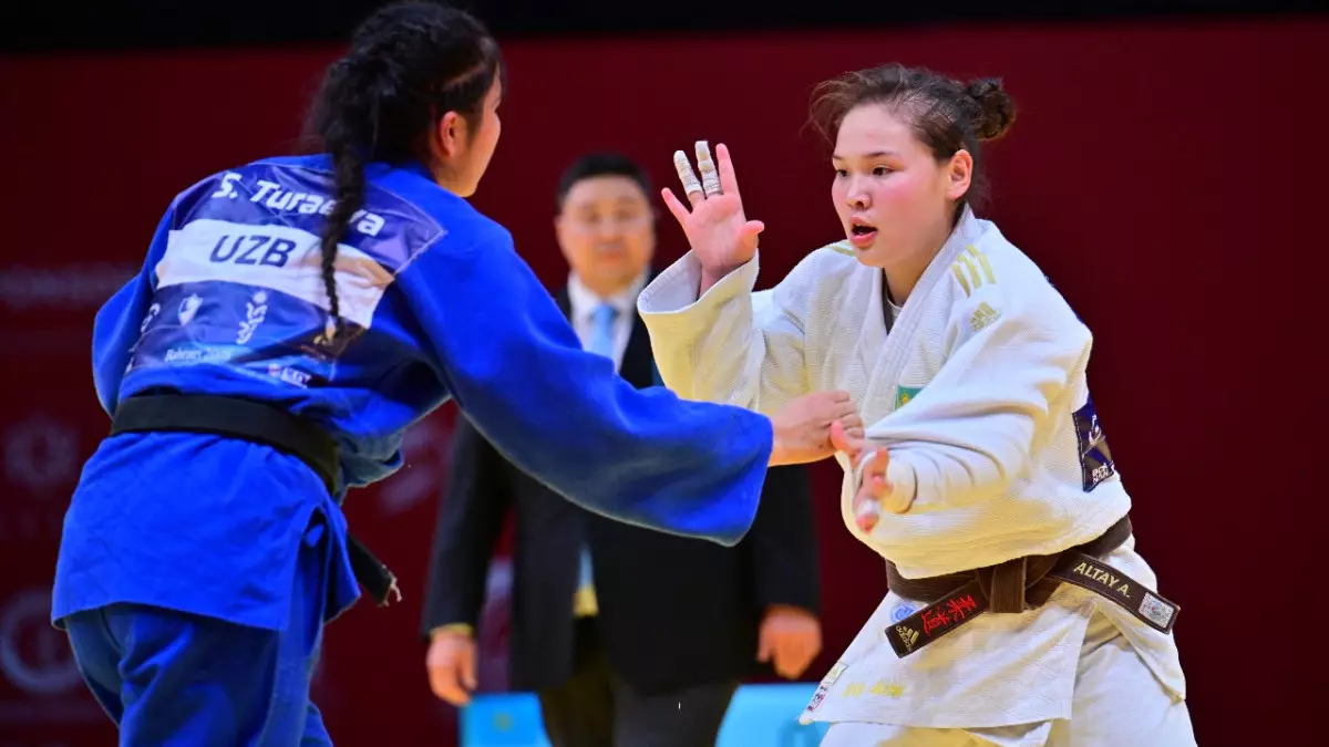 Казахстанская дзюдоистка Айша Алтай завоевала золото юношеских Азиатских игр