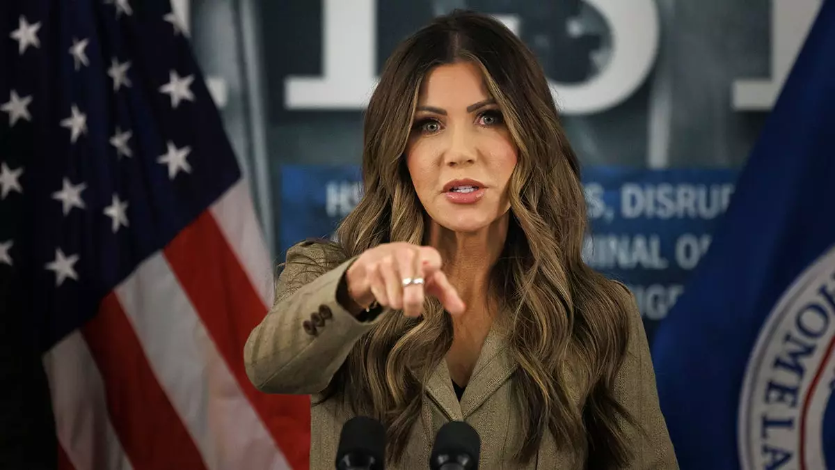 В Индиане арестовали 146 нелегальных водителей грузовиков, а Ном заявила: «Ваши дни сочтены».