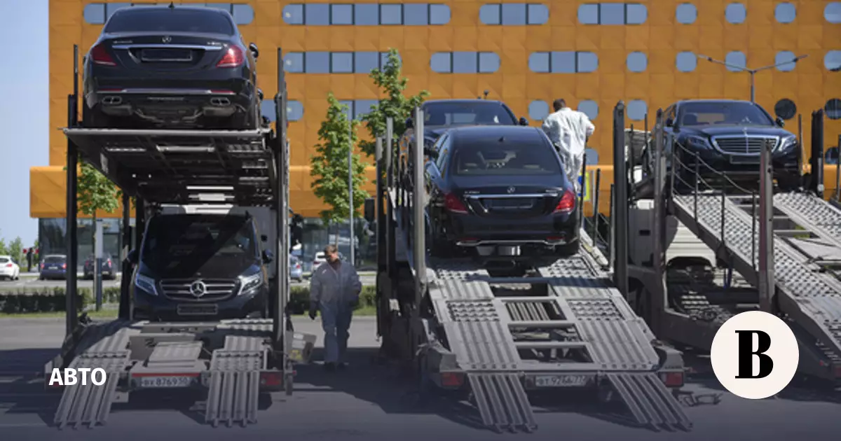 ФТС не меняла метод проверки уплаты утильсбора на машины из Казахстана.