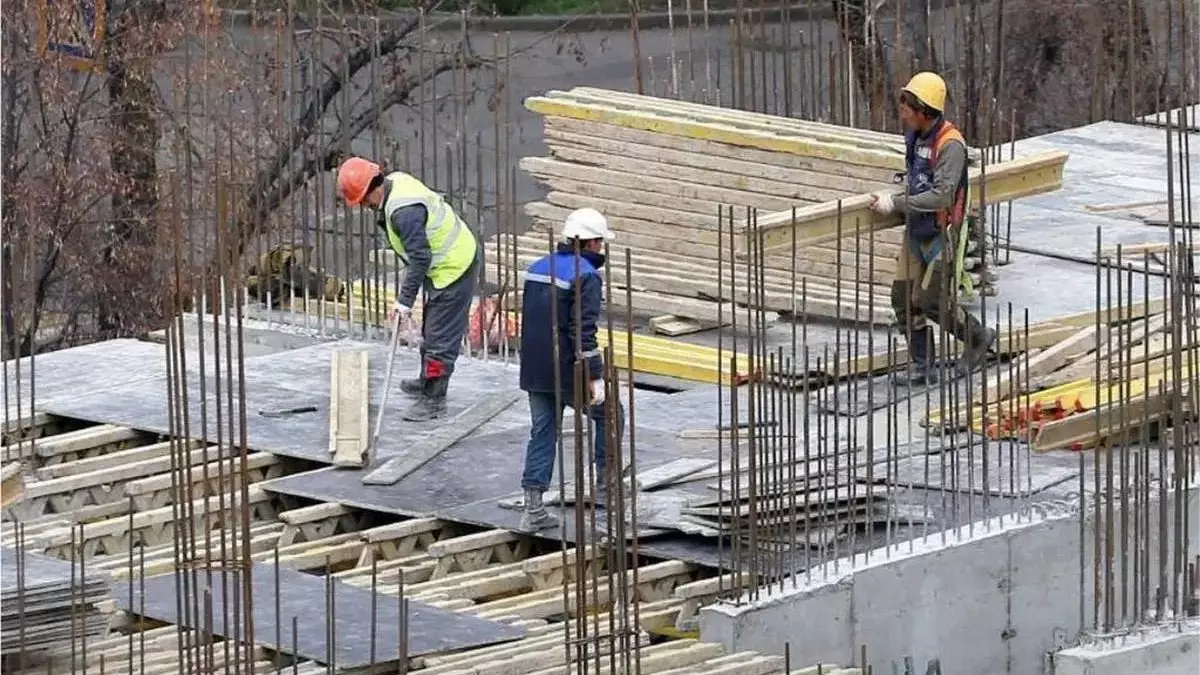 Алматыда танымал құрылыс компаниясы лицензиясынан айырылды