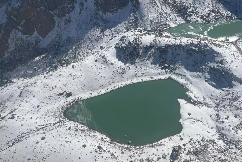 Моренные озёра Казахстана перешли в зимний режим