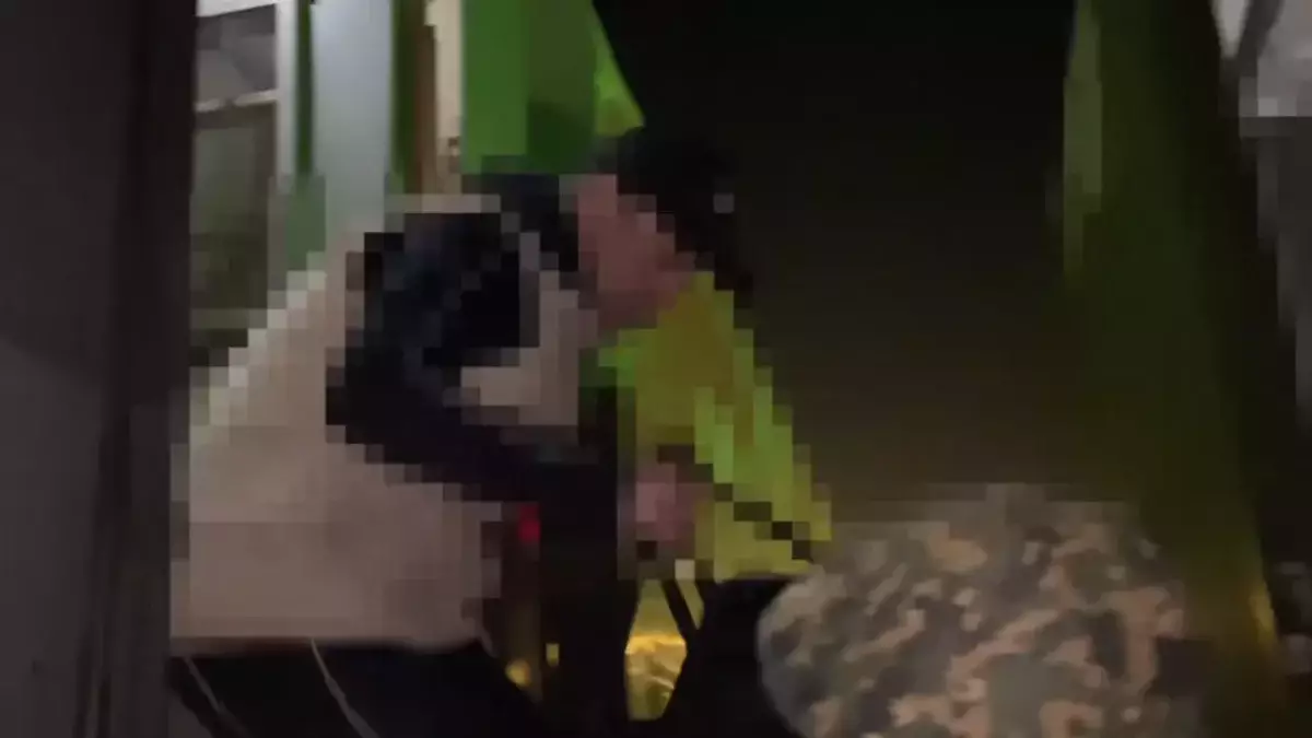 3,7 млрд теңге залал келтірген: Жүк көліктерін заңсыз тіркеумен айналысқан қылмыскер Ресейден әкелінді (ВИДЕО)