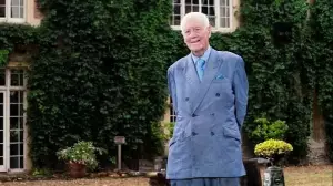 79 жастағы британ миллиардері ұл туатын жар іздеп жатыр