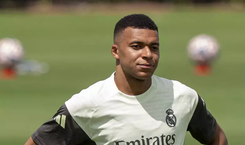 В "Реале" определили лучшего игрока месяца. Это не Мбаппе