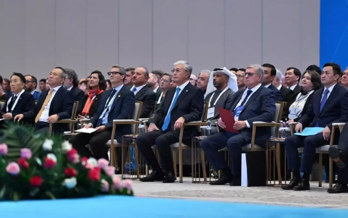 Президент «Қазақстан – академиялық білім аймағы» халықаралық форумына қатысып отыр