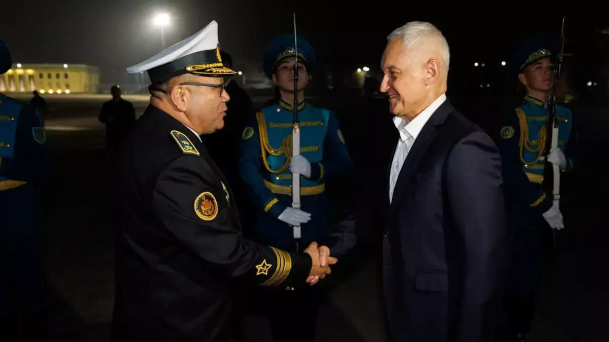 Министр обороны РФ прибыл в Казахстан: Белоусов обсудит укрепление вооружённых сил региона - новости на Lada.kz 31.10.2025