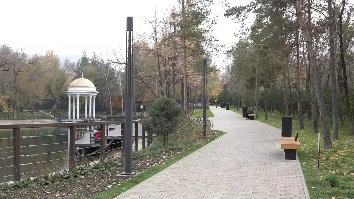 Қала келбеті: Тереңқұр толық жаңғырып, алматылықтардың сүйікті демалыс орнына айналды