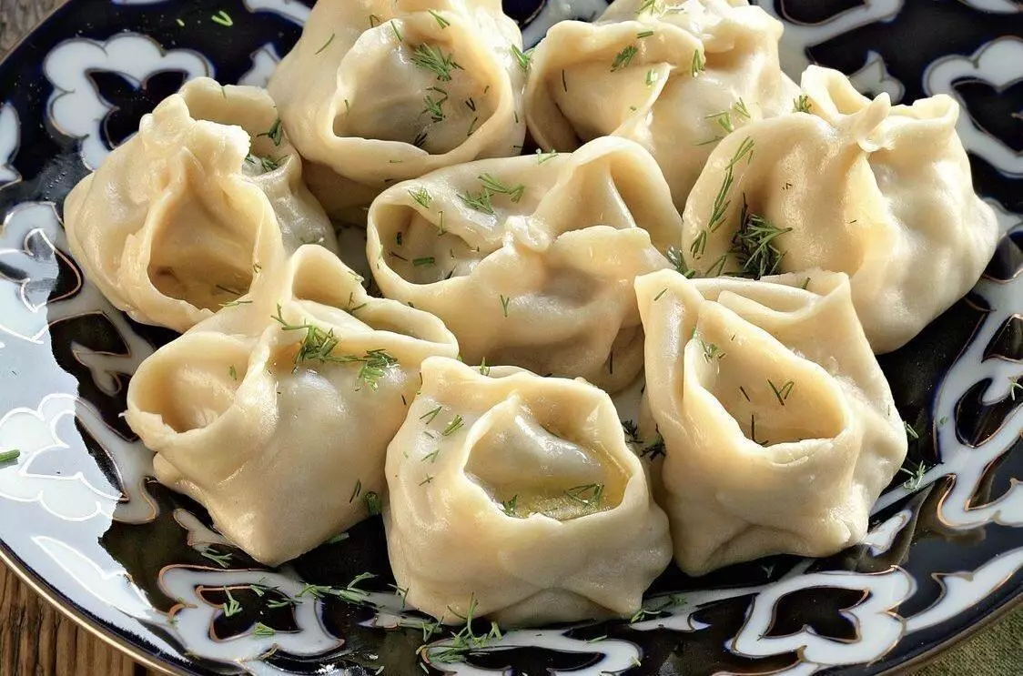 Енесін өлтіріп, етінен тамақ жасаған келін елді шошытты