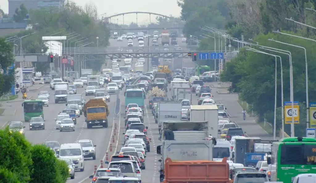 Новые экологические правила для снижения уровня смога вводят в Алматы