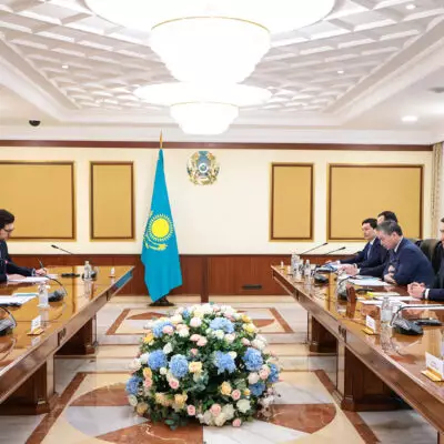 Бектенов провел ряд встреч с участниками KGIR-2025