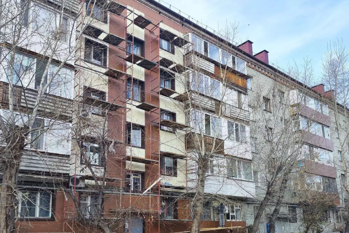 Ремонт дома по дизайн-коду в Костанае вызвал бурю недовольства среди жильцов