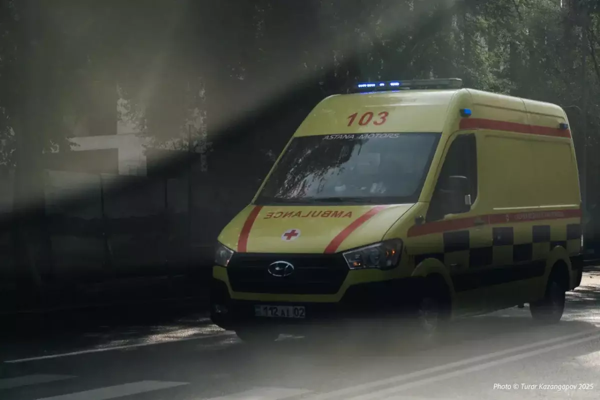 Двухлетняя девочка с кровотечением вернулась из детского сада в Казахстане