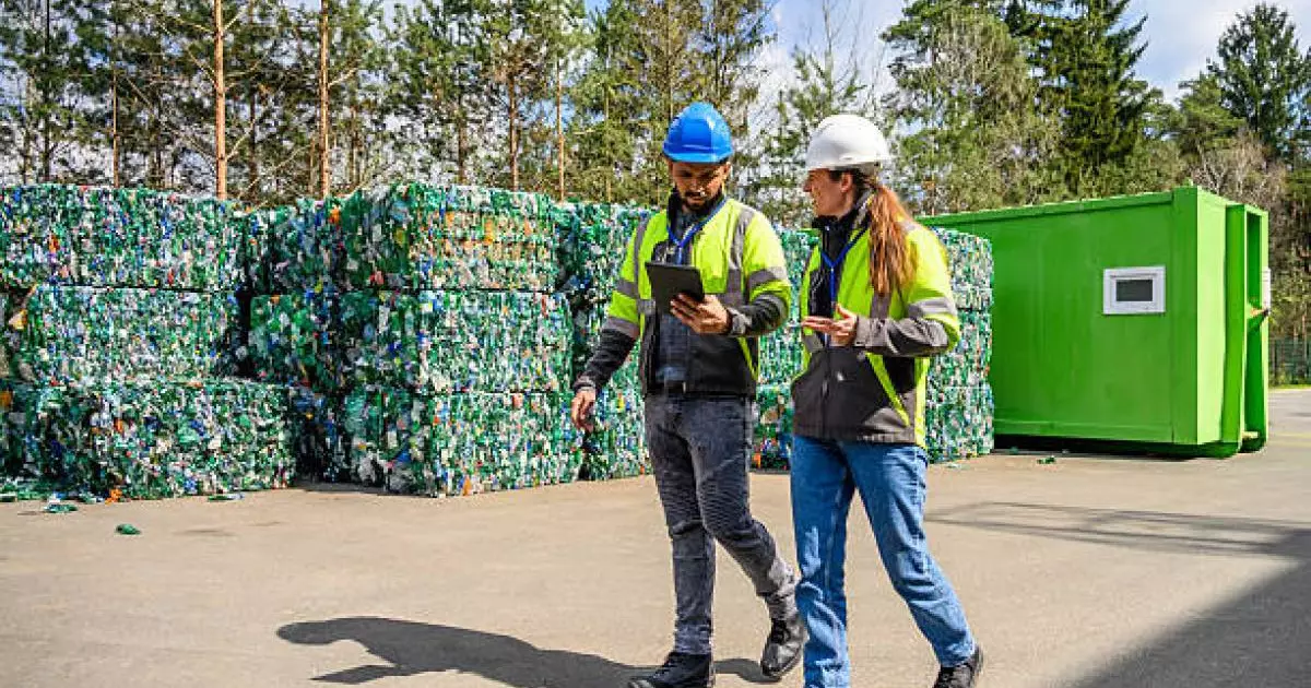  Қазақстан экономиканы тұрақтандыру үшін шикізатты қайта өңдеуге басымдық береді – Әлішер Қожасбаев 