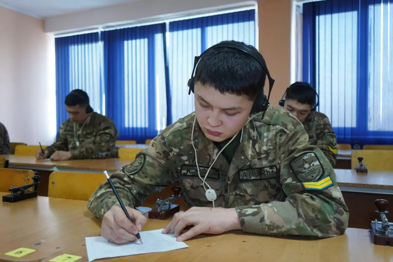 День военных связистов отметили в Казахстане
