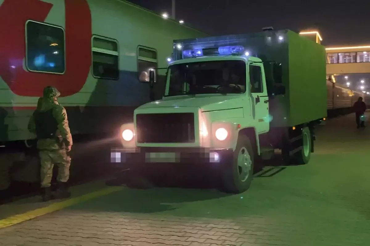 Развернул нелегальный бизнес и скрылся: бывшего сотрудника СпецЦОНа экстрадировали из России