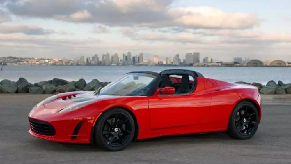 Глава ChatGPT пытается вернуть предоплату за Tesla, которую ждет уже 7 лет