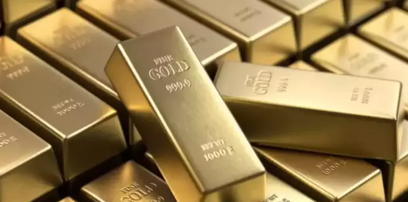 Больше 11 тысяч слитков золота купили казахстанцы - где живут богачи