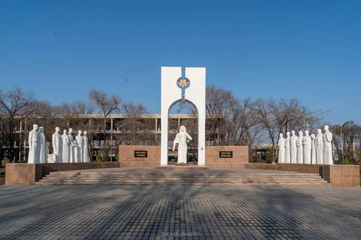 «Таза Қазақстан»: Жетісудың Көксу ауданында орталық саябақ жаңартылады