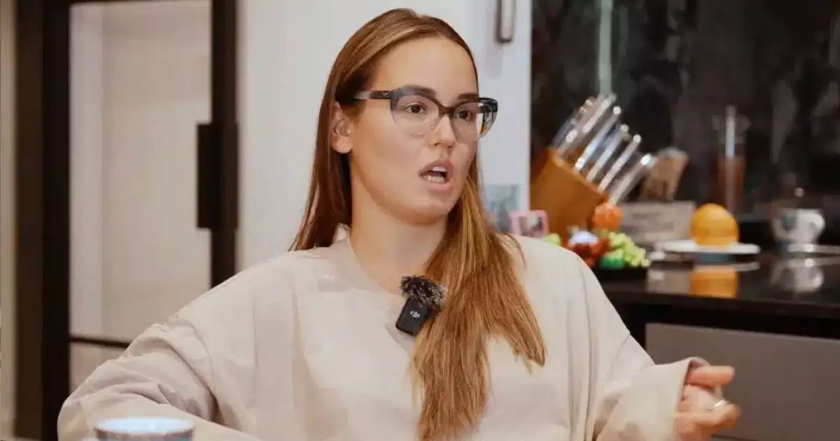  Қазақтарды келемеждеген чемпионның бұрынғы әйеліне қатысты іс қозғалды 