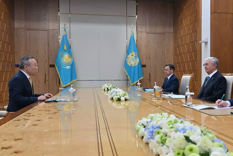 Язык как сила: Китай делает ставку на образование в Казахстане