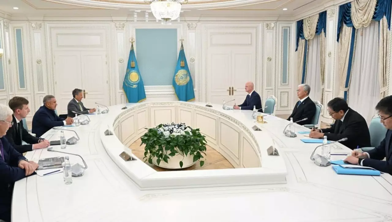 Президент провел встречу с Раисом Республики Татарстан