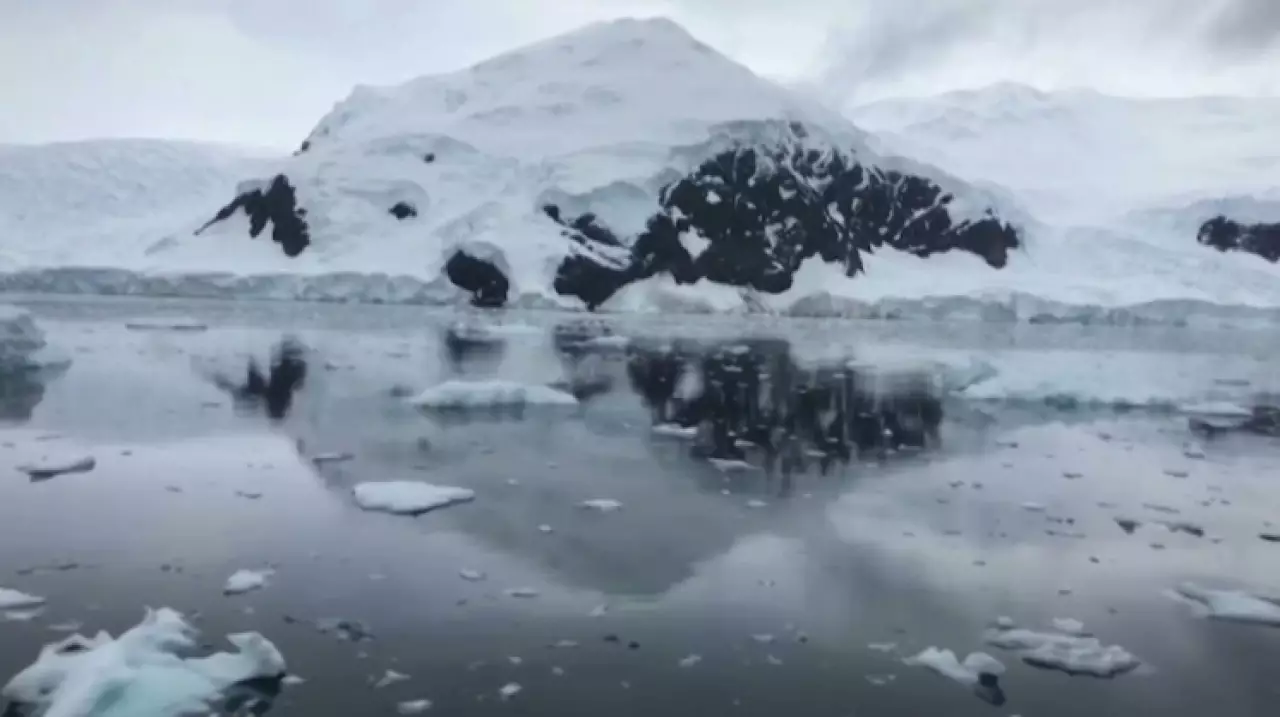 Самый древний лед обнаружили в Антарктиде