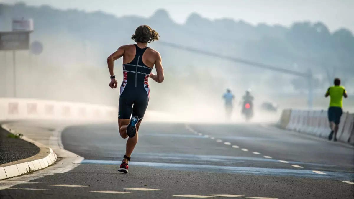 Казахстанские триатлонисты завоевали две медали на чемпионате Азии