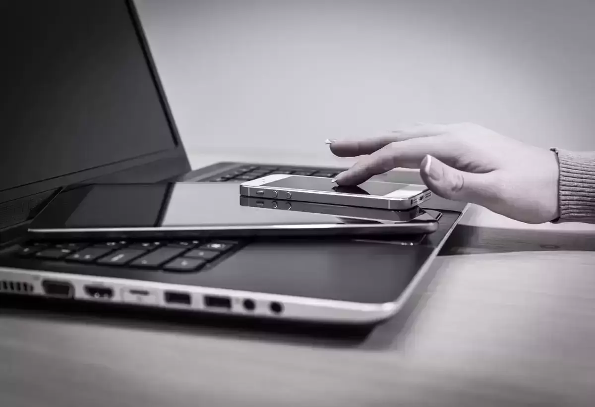 Самозапрет на кредиты запущен: кыргызстанцы смогут защититься от мошенников