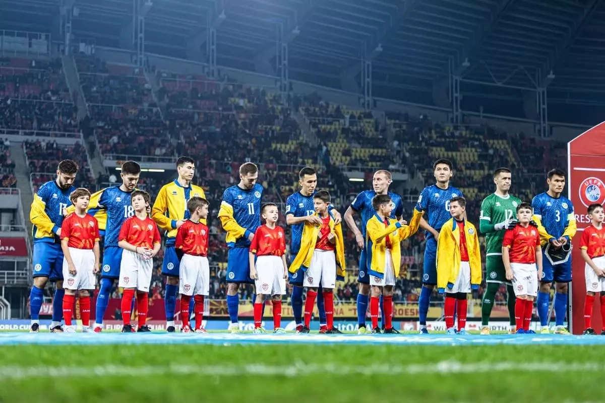 Стал известен состав сборной Казахстана на заключительные матчи этого года