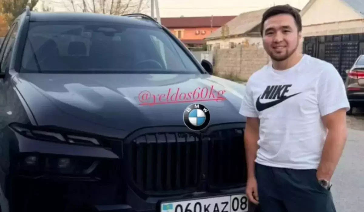 Елдос Сметов отбасылық қуанышын көпшілікпен бөлісті