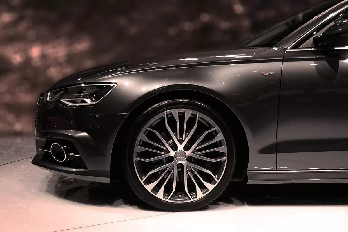 Германия рискует потерять 200 тысяч рабочих из-за кризиса в автопроме