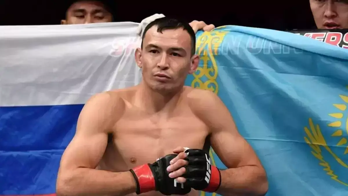 Дамир Исмагулов нокаутировал соперника в 1 раунде в новом промоушене. Видео