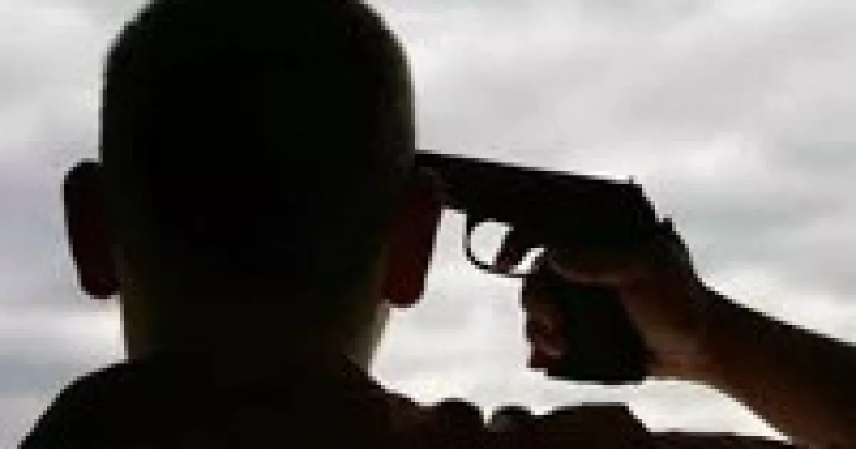   Атырауда әкімдік қызметкері өз-өзін мылтықпен атып өлтірді   