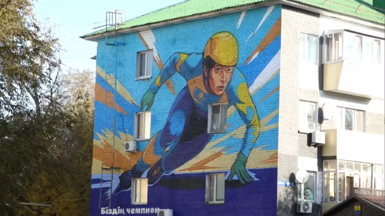 Оралда тұрғын үйлерге мағынасы терең муралдар салынды