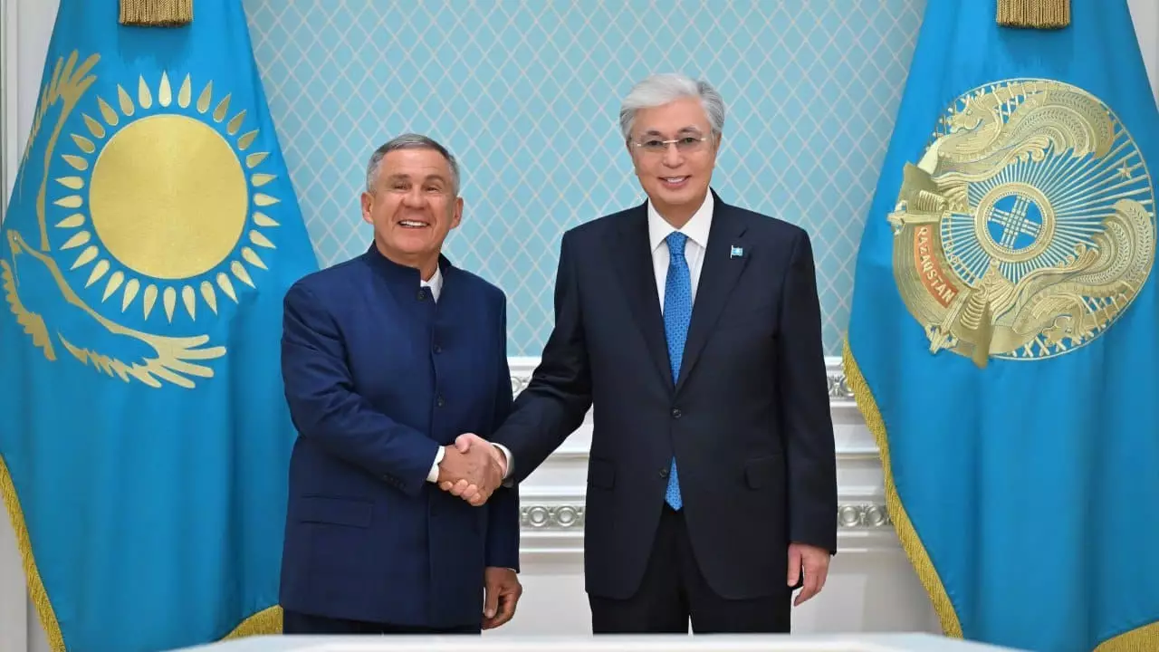 Мемлекет басшысы Татарстан Республикасының Раисы Рустам Миннихановпен кездесу өткізді