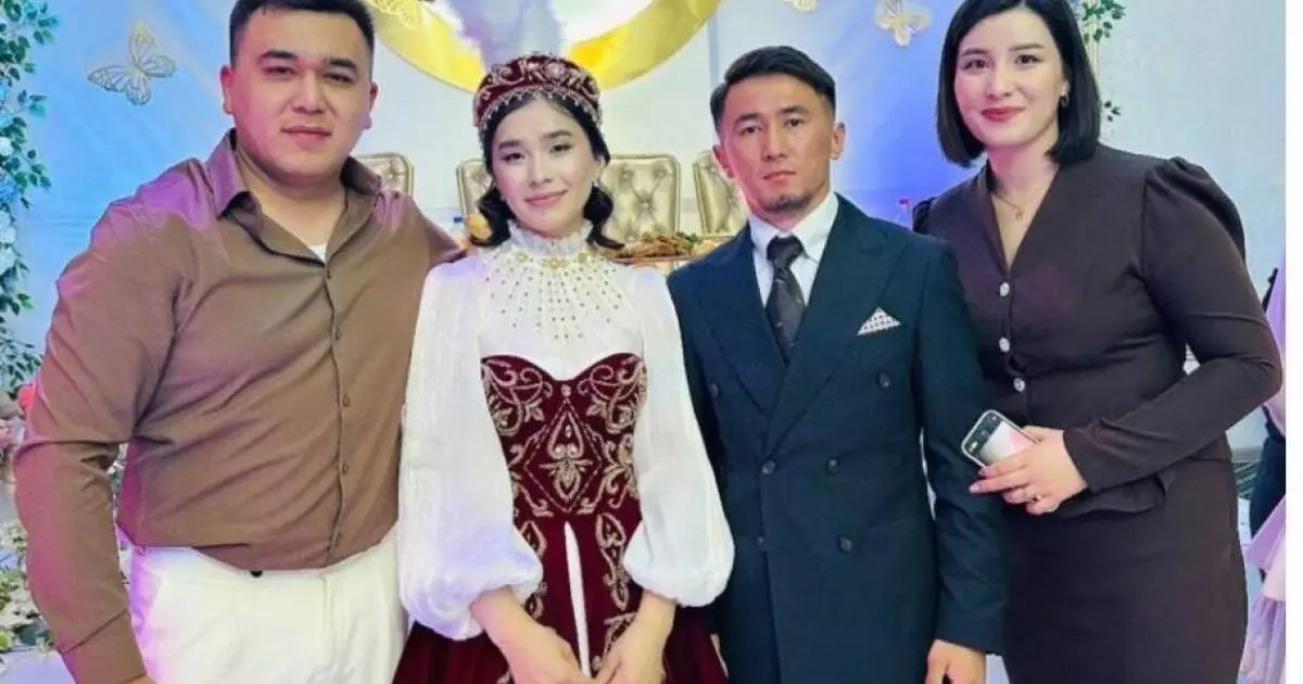 Анальды массаж порно онлайн Рязаньдағы эротикалық массаж