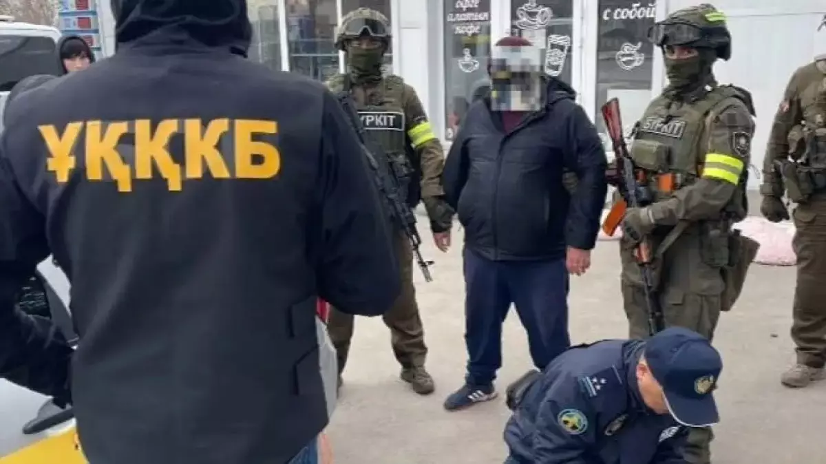 Қостанайда полиция такси қызметінің атын жамылған қылмыстық топты әшкереледі