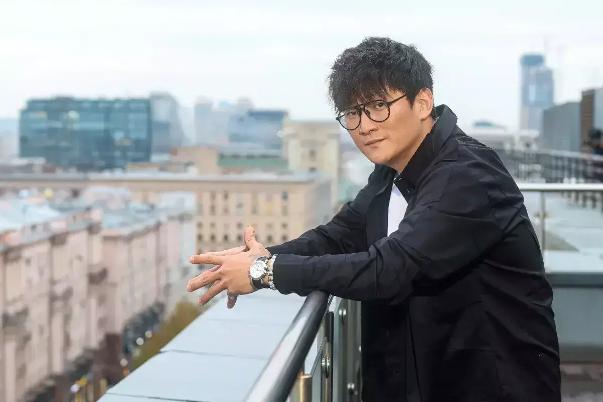 Игорь Крутой назвал казахстанца Alex Lim новым любимцем публики - новости на Lada.kz 01.11.2025