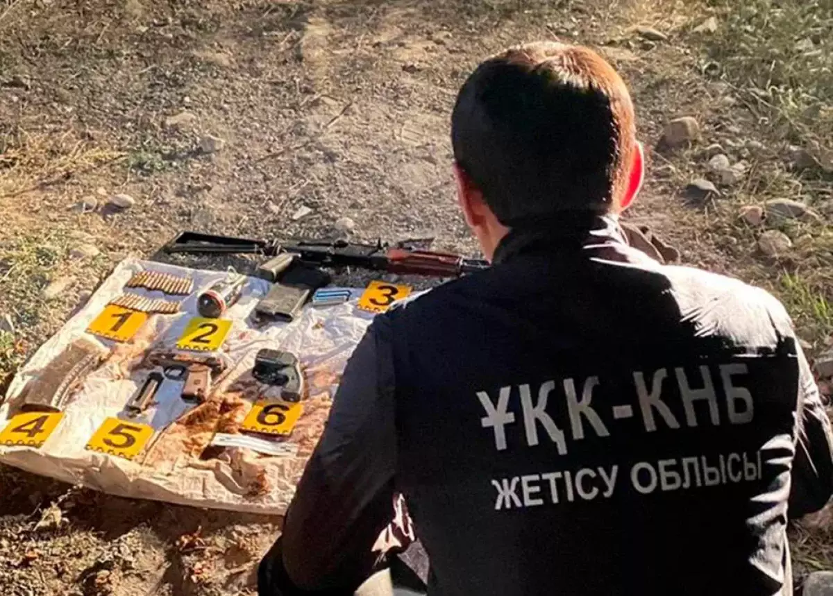 «Черные тоннели», валютные потоки и сети браконьеров: пограничники пресекли тысячи нарушений за октябрь