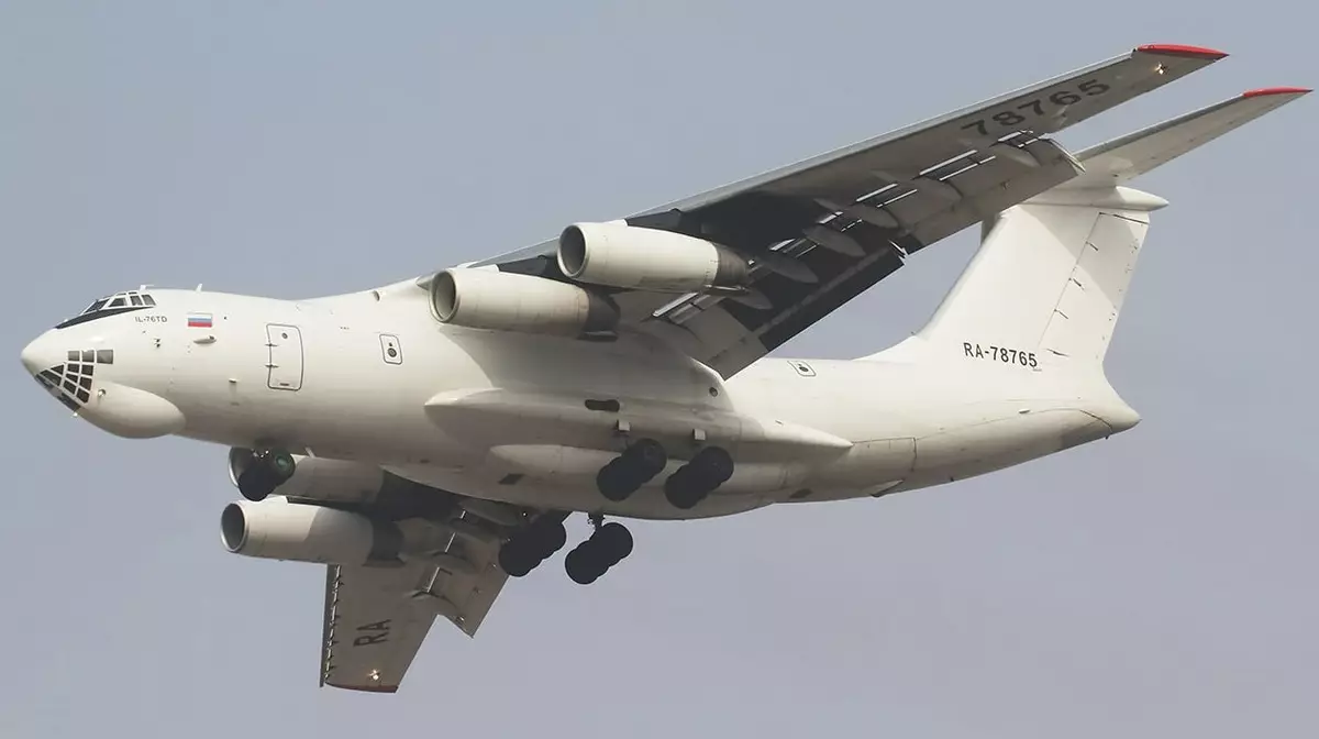 Россия отправила военный самолет в Венесуэлу