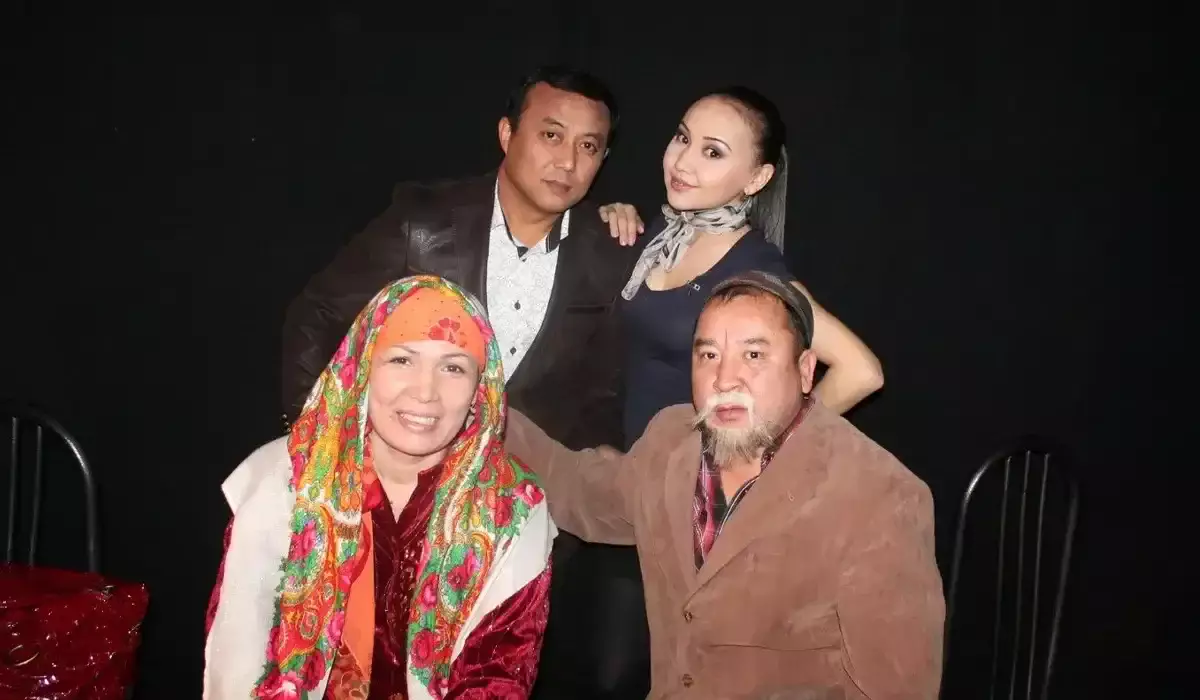 Перизат Қайраттың бұрын «Тамаша» театрында ойнағаны белгілі болды