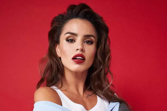 Zivert «Астана» футбол клубынан сыйлық алды