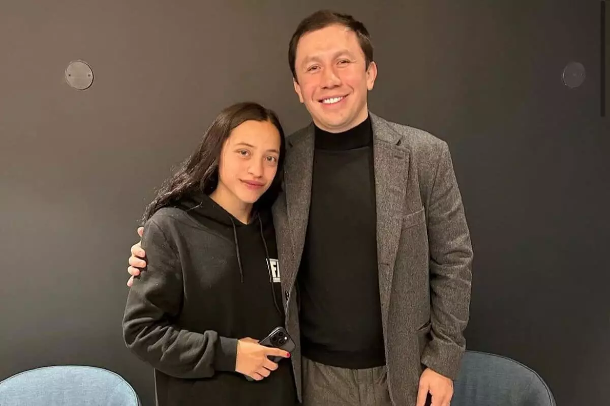 София Головкина одержала третью победу в профессиональном боксе