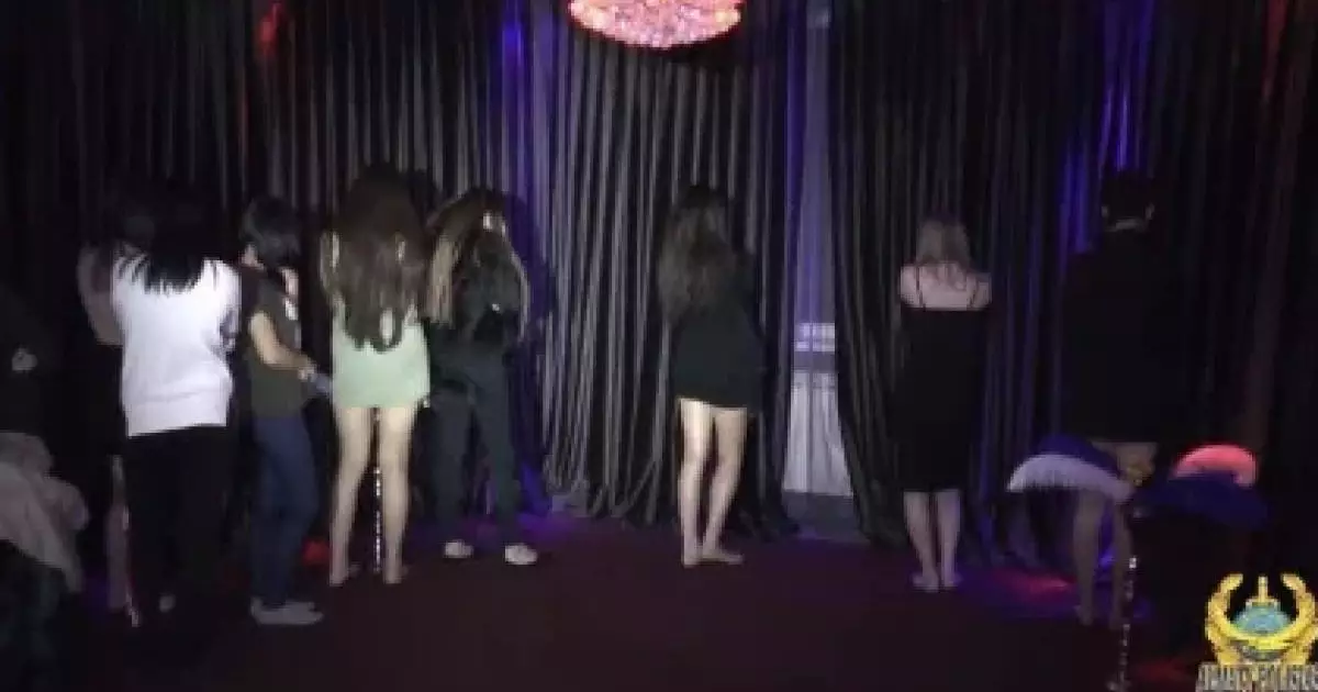  Қостанайда қыздарды жезөкшелікке мәжбүрлеген қылмыстық топ әшкереленді 