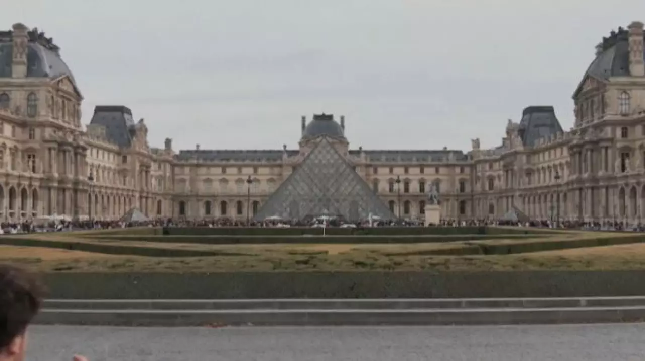 Ограбление Лувра: предъявлены новые обвинения