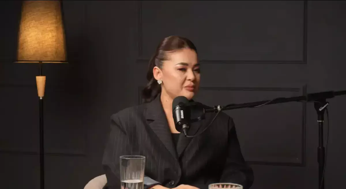 24-қабаттан секіргім келді – Мөлдір Мұқанова