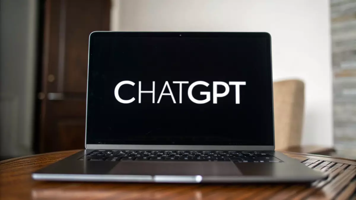 OpenAI ограничила ChatGPT: без советов по закону, медицине и финансам