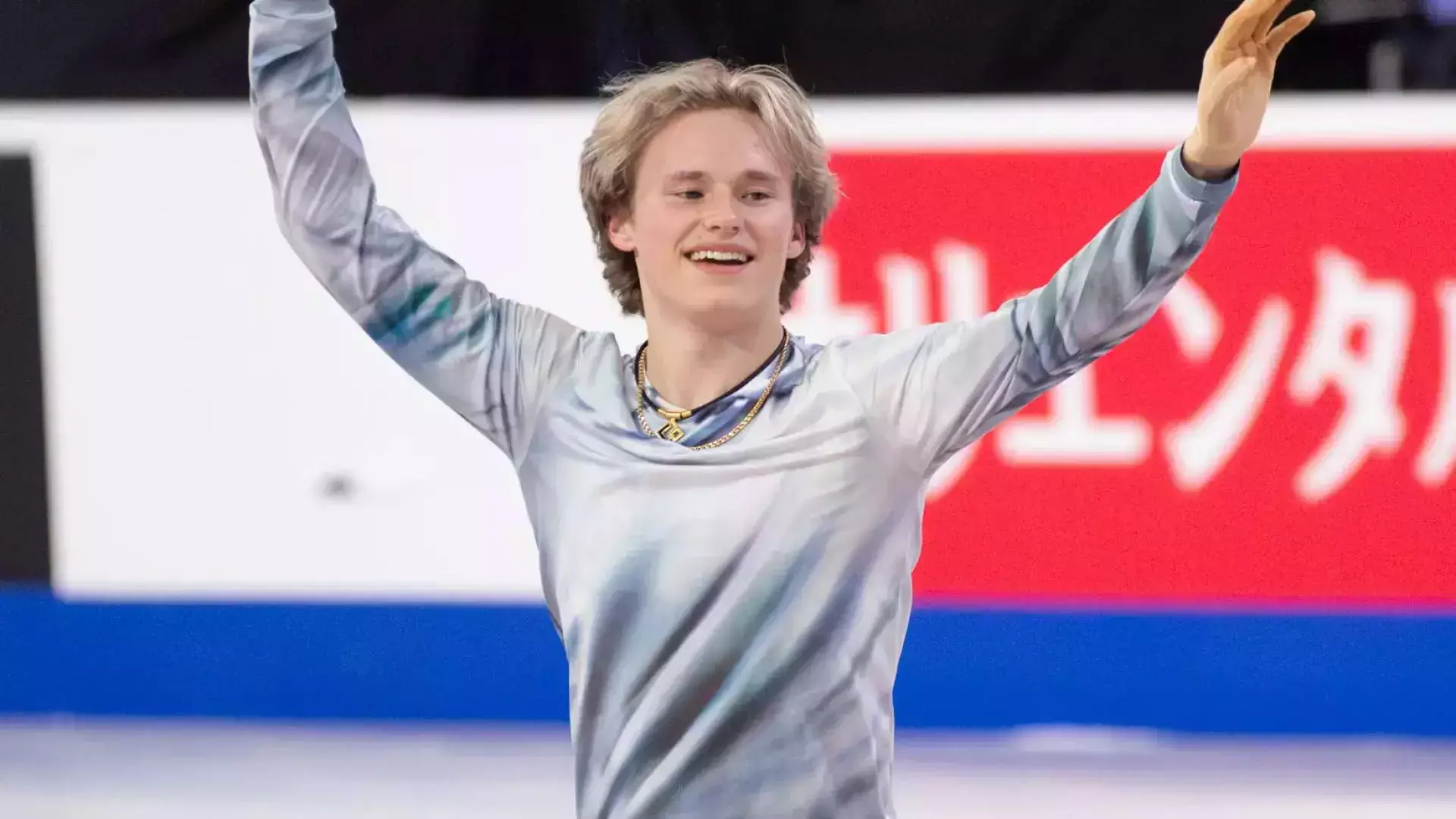 Илья Малинин уверенно возглавил этап Гран-при в Канаде