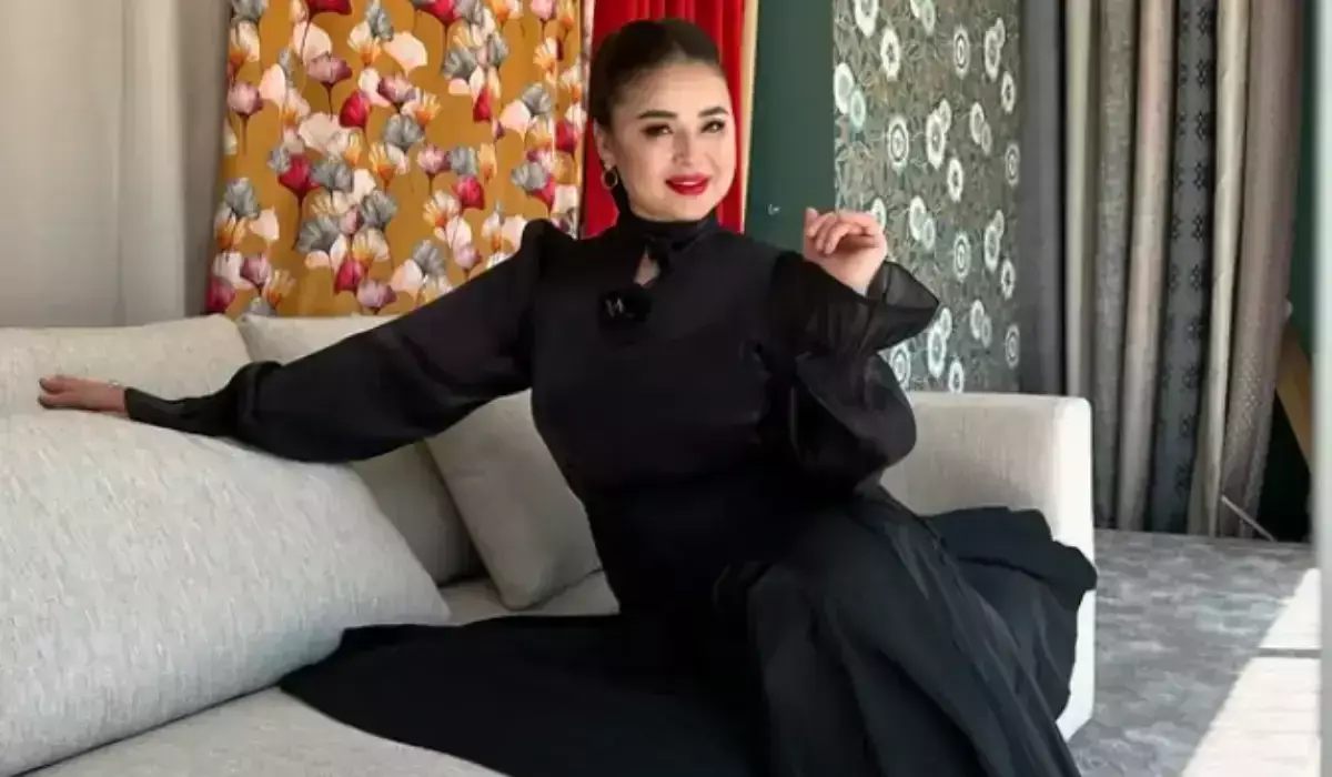 «Тұрсынбек менің бірінші арыз жазғанымды күтті»: Мөлдір Мұқанова ауыр күйзелісі туралы айтты